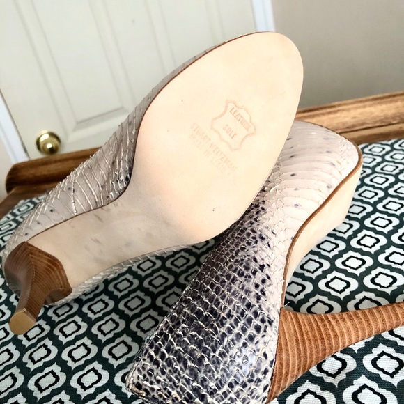 Stuart Weitzman Snakeskin Platform Pumps - Picture 4 of 6